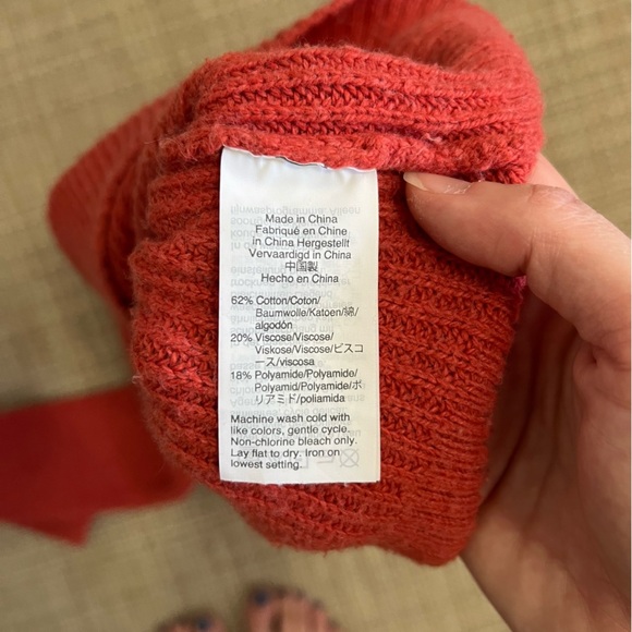 Madewell Dark Pink/Red Knit Crewneck Sweater with Pocket - Picture 4 of 5